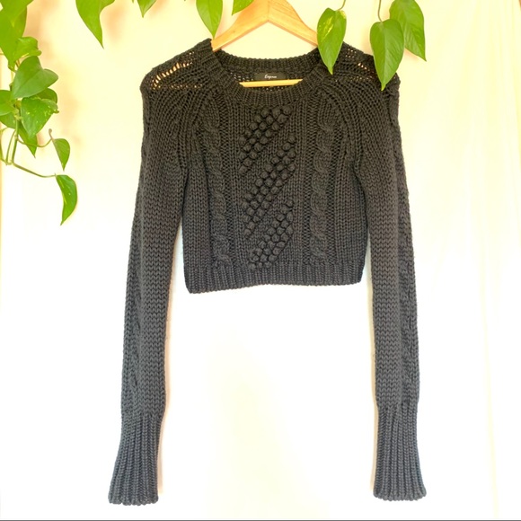 SOLD 🛑 Express | Black Crop Knit Sweater - Picture 4 of 7